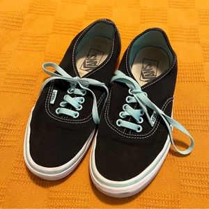 Womens Vans Black Blue Accent Size 8 Low Top Sneakers Casual Shoes